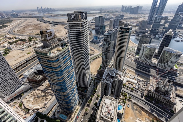 Business Bay - Dubai - United Arab Emirates